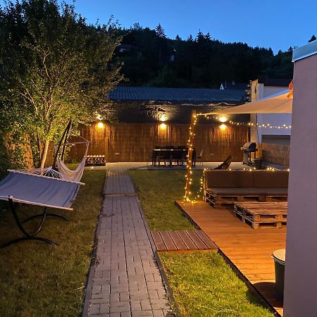 Nuerburgring Industrial Design House, Grosser Garten, Bbq Adenau Exterior photo